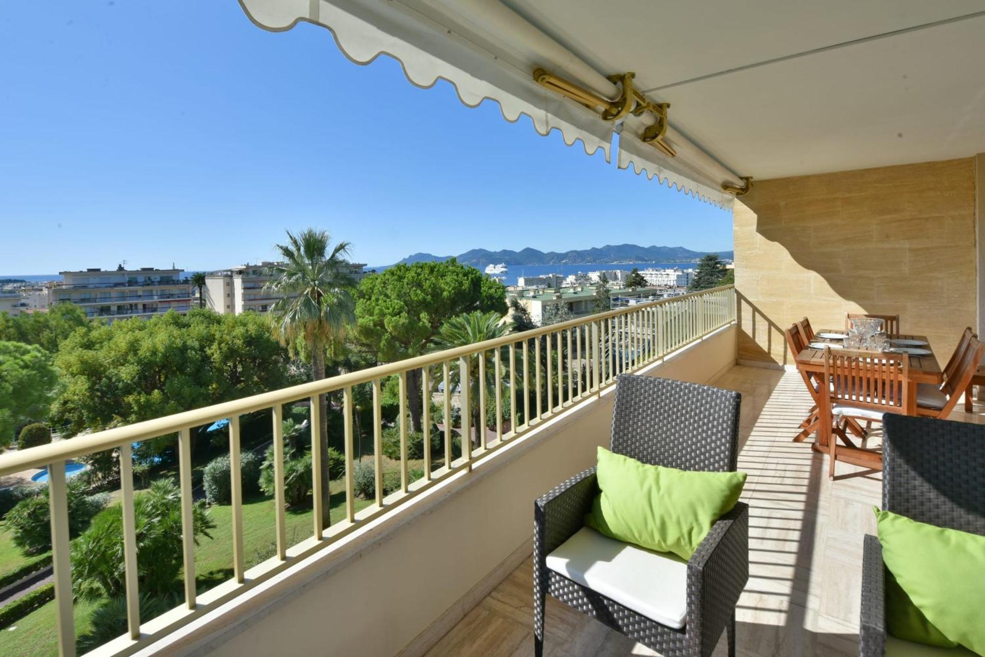 Close To Downtown Cannes Swimming Pool And Sea View エクステリア 写真